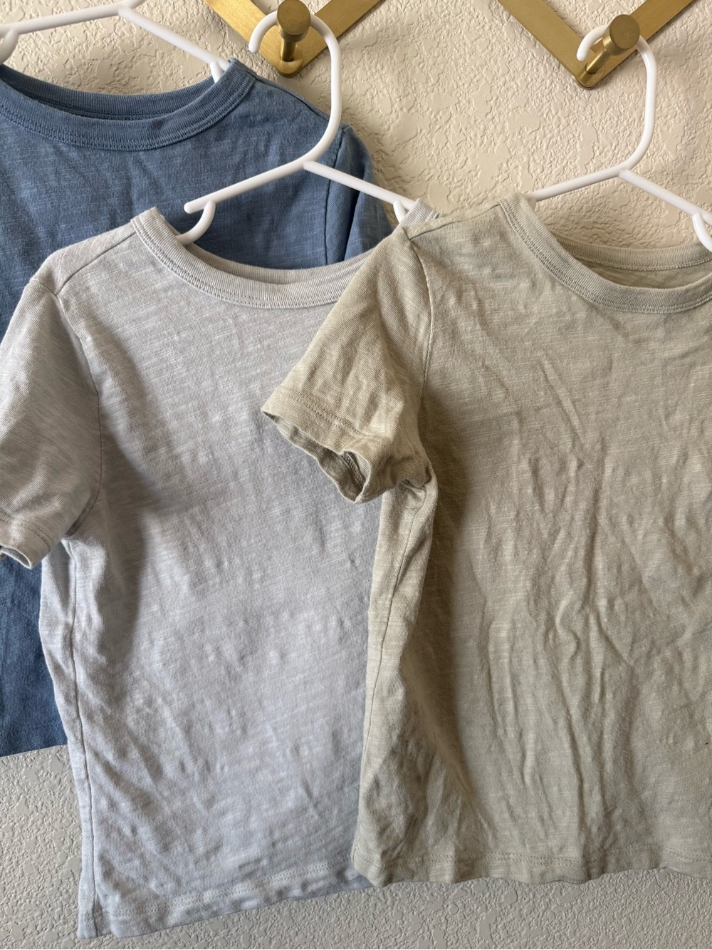 Little Co tee bundle - Picture 2 of 4